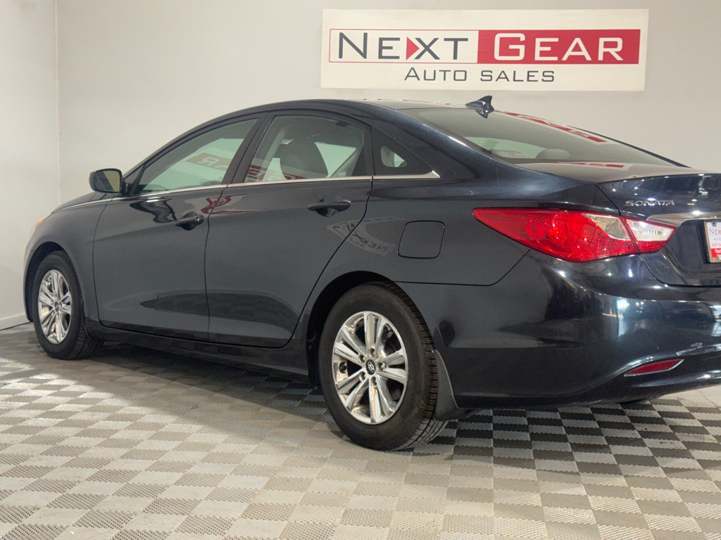 2013 Hyundai Sonata Image 6