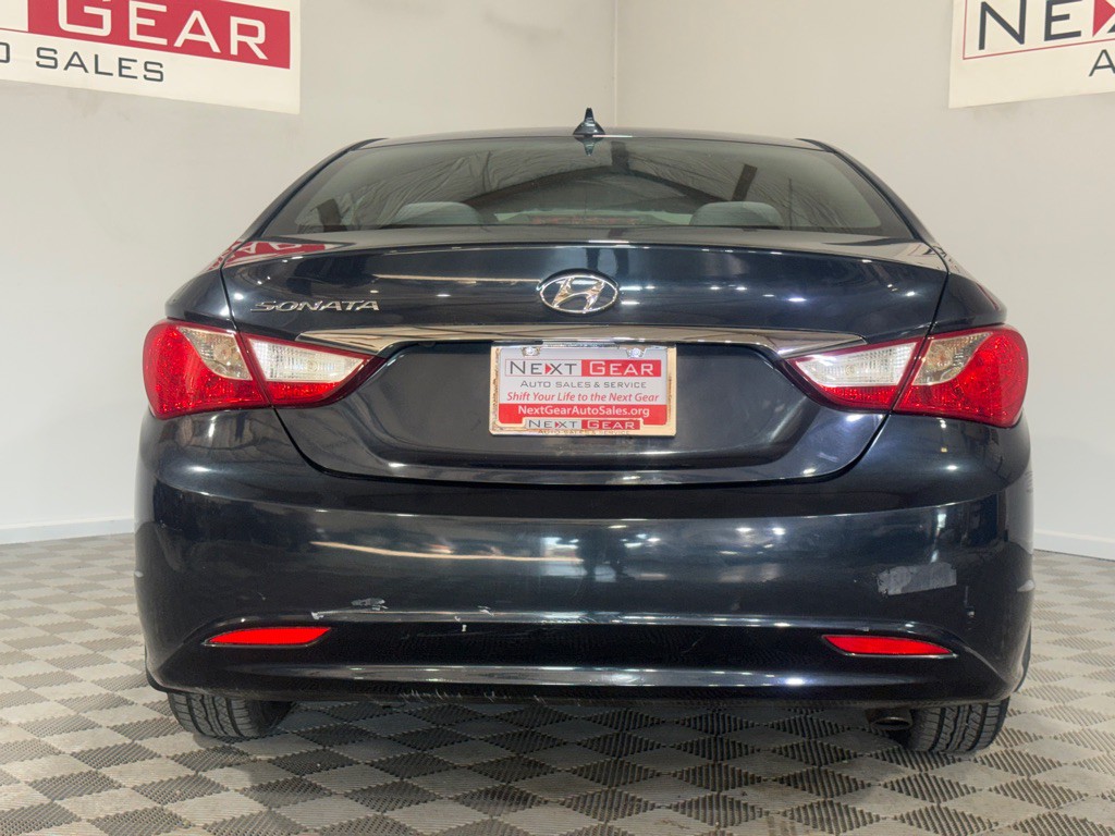 2013 Hyundai Sonata Image 7