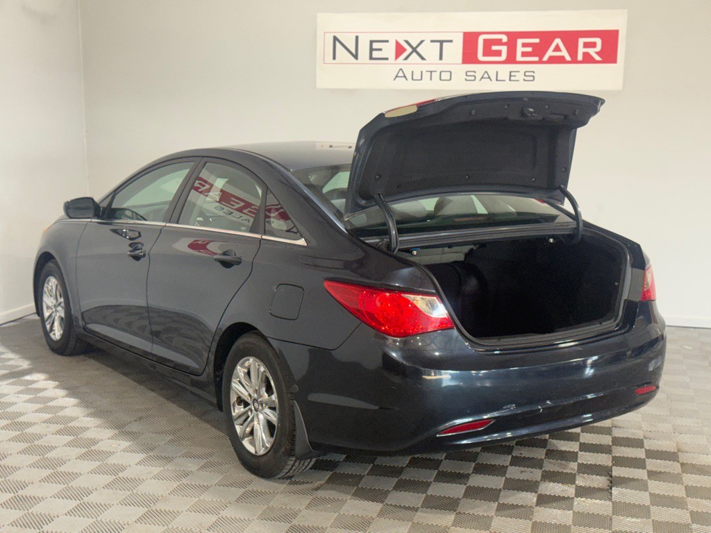 2013 Hyundai Sonata Image 9