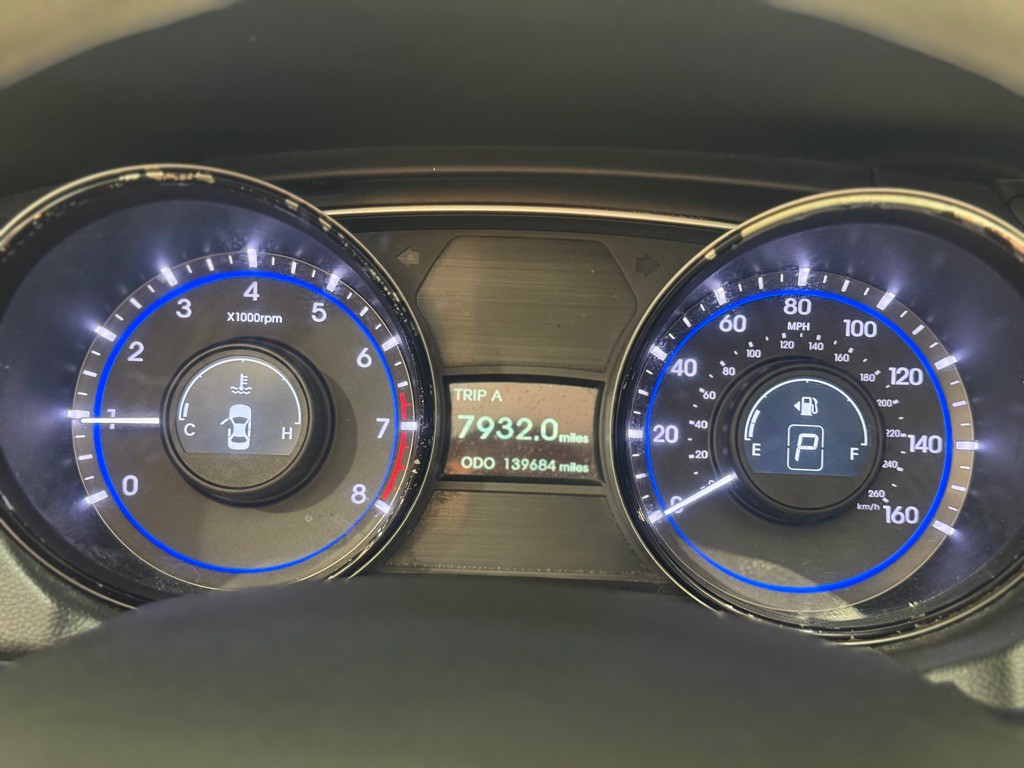 2013 Hyundai Sonata Image 16