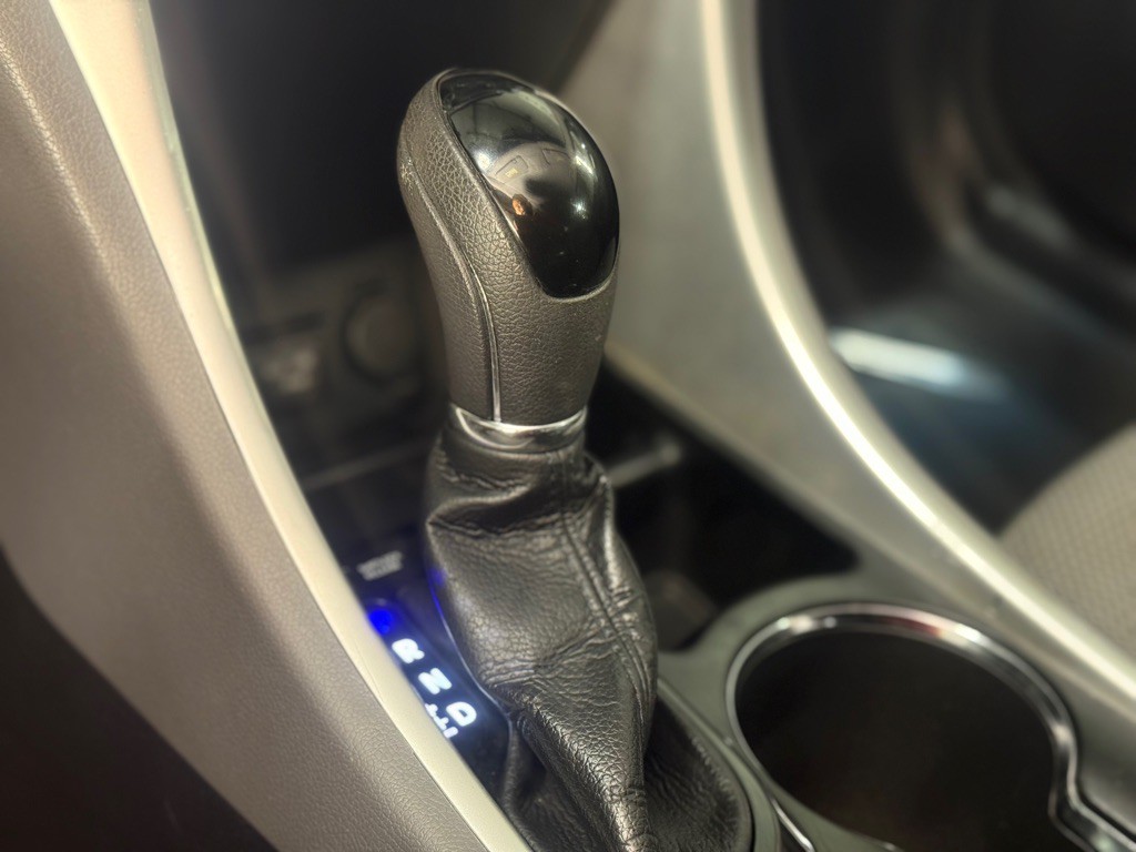 2013 Hyundai Sonata Image 22