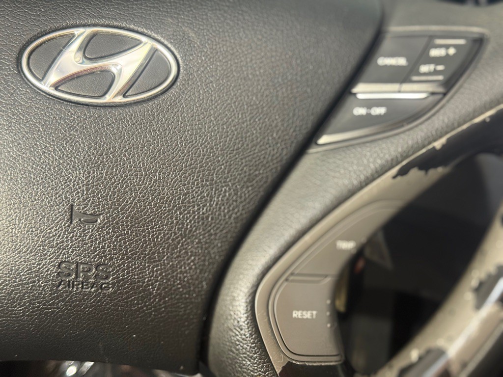 2013 Hyundai Sonata Image 23