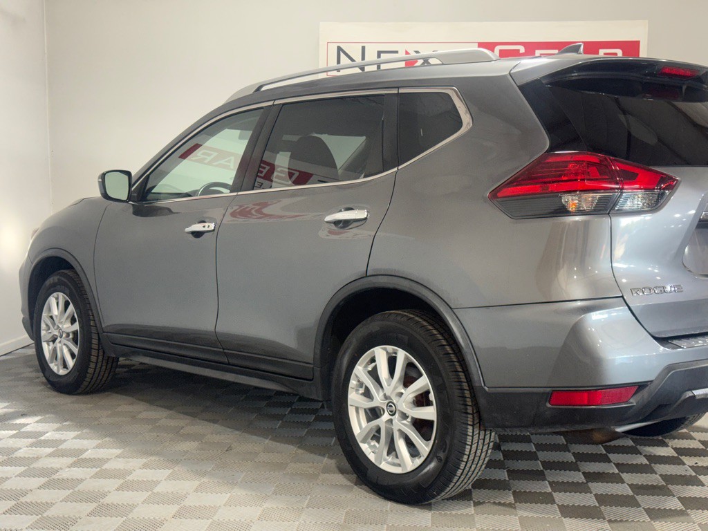 2017 Nissan Rogue Image 6