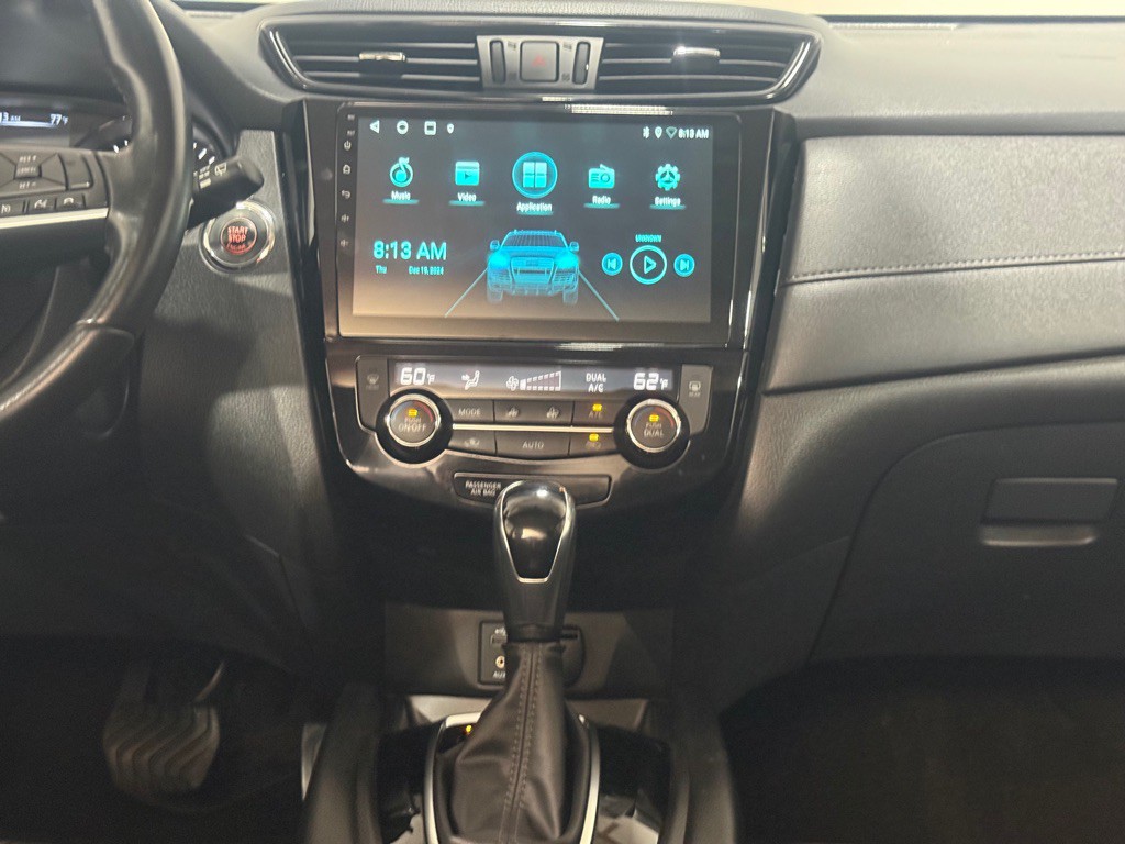 2017 Nissan Rogue Image 12