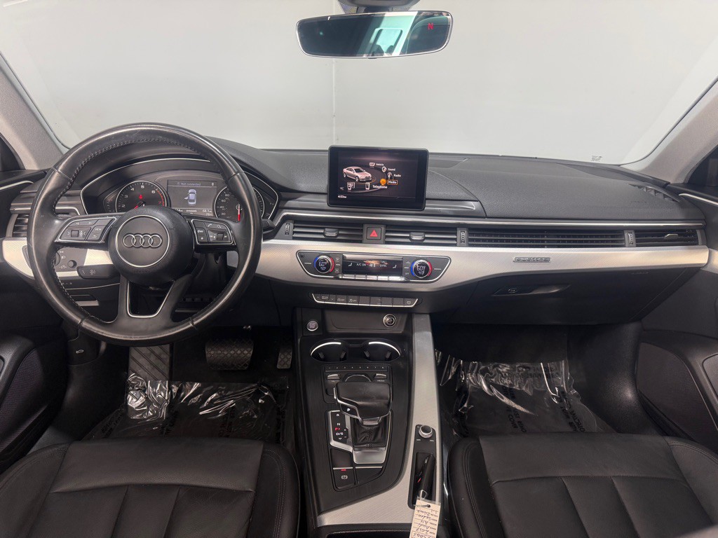 2017 Audi A4 Image 15