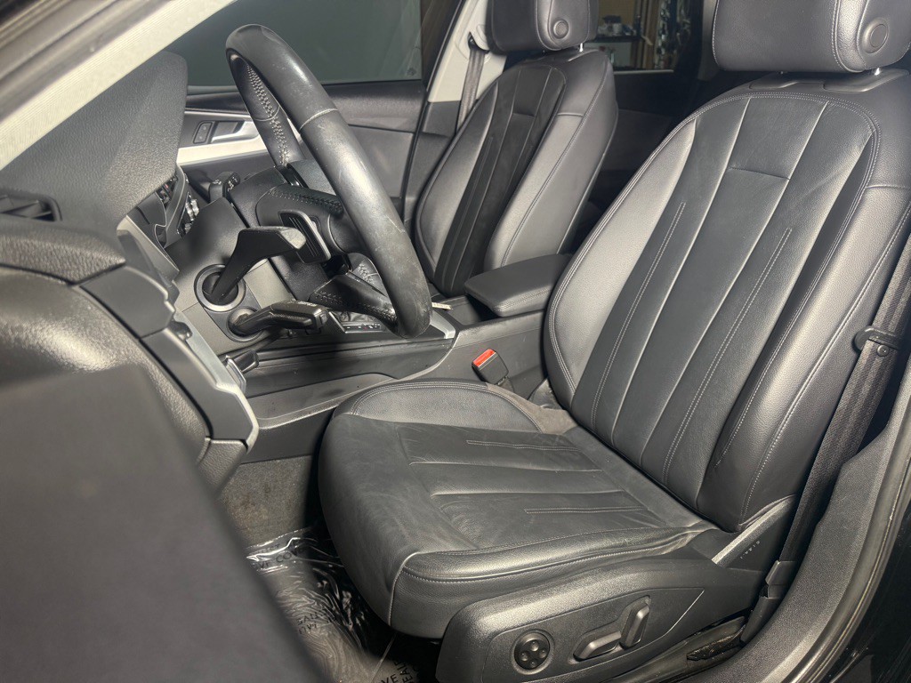 2017 Audi A4 Image 19