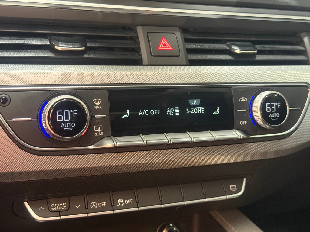 2017 Audi A4 Image 29