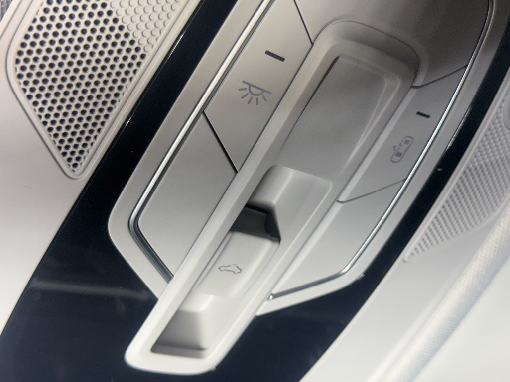 2017 Audi A4 Image 33