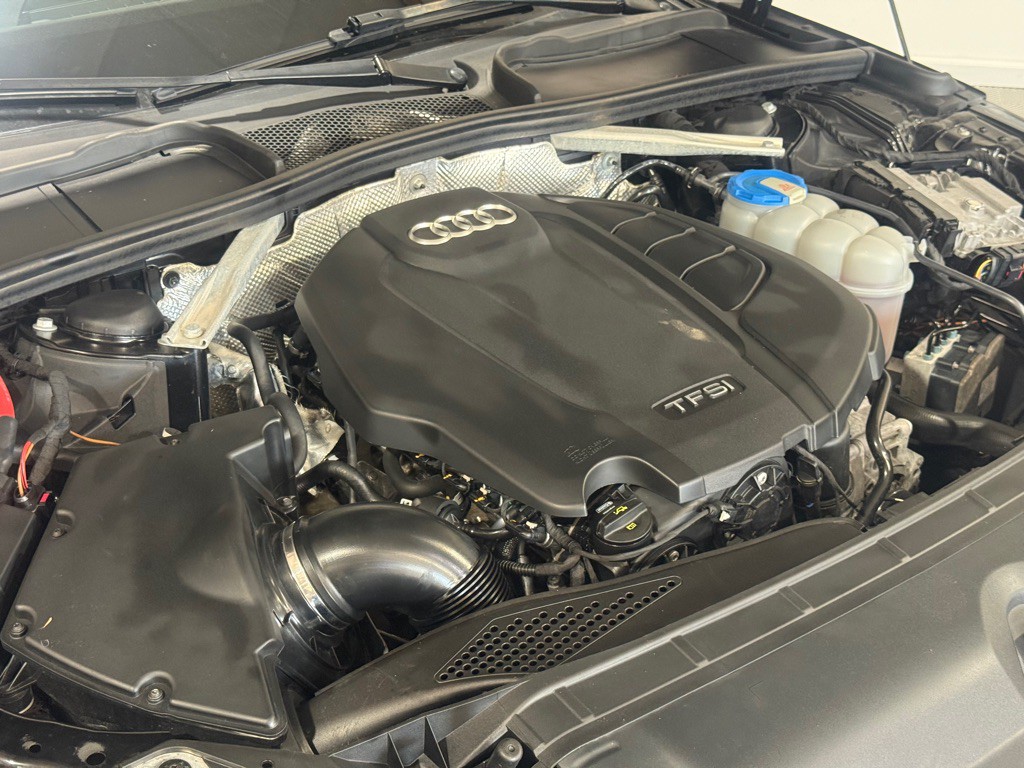 2017 Audi A4 Image 36