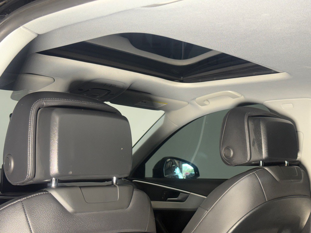 2017 Audi A4 Image 39