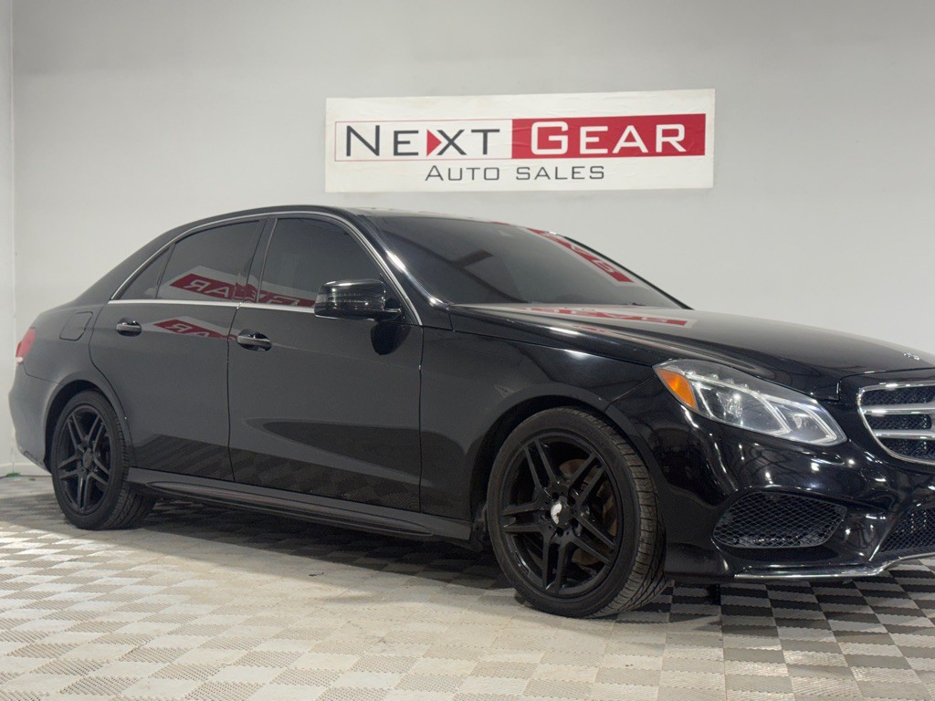 2016 Mercedes-Benz E-Class Image 2