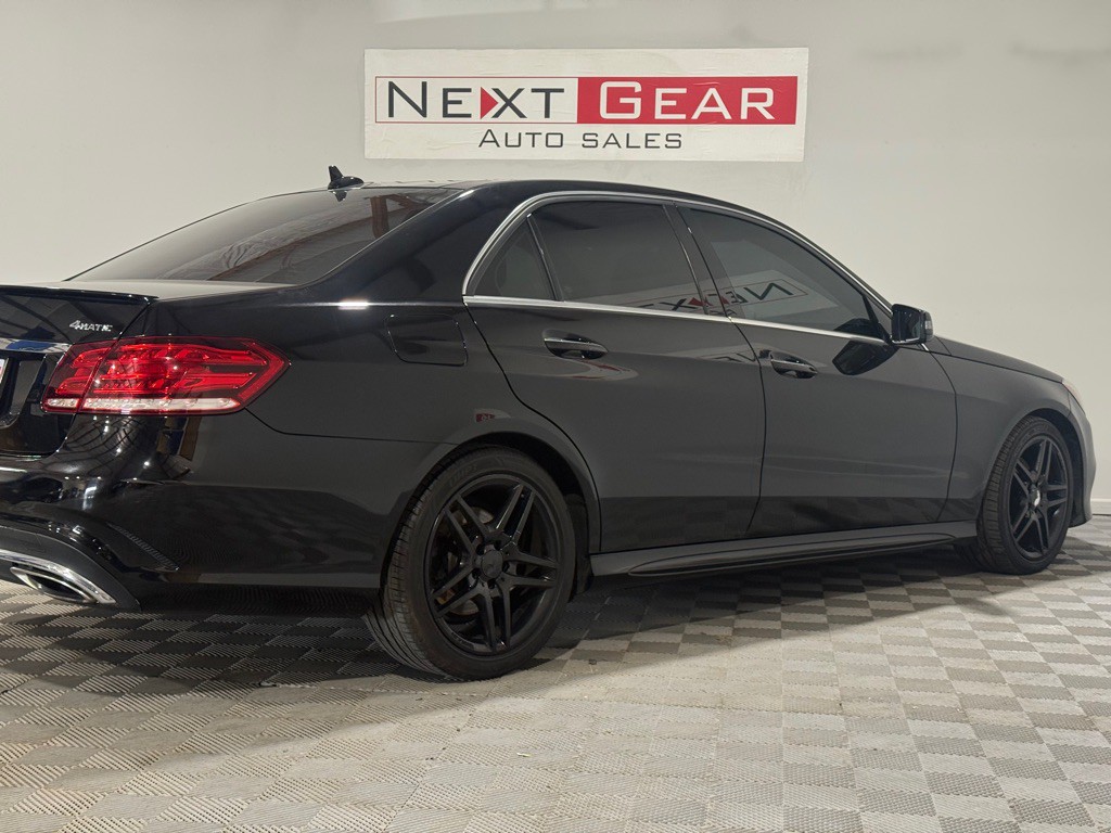 2016 Mercedes-Benz E-Class Image 8