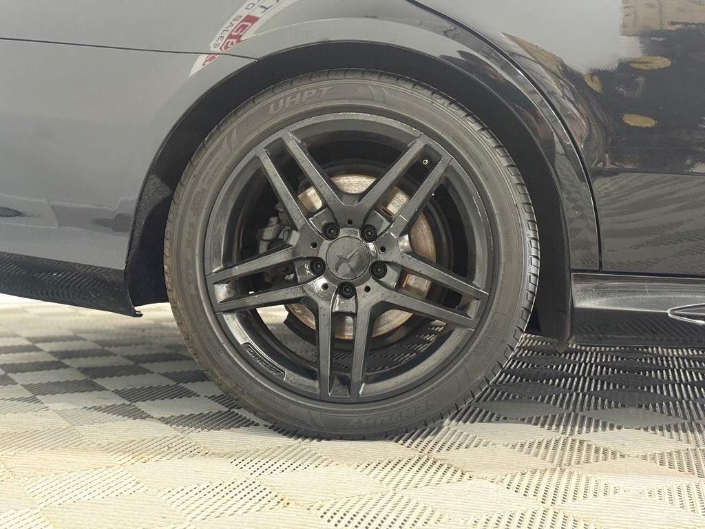 2016 Mercedes-Benz E-Class Image 52