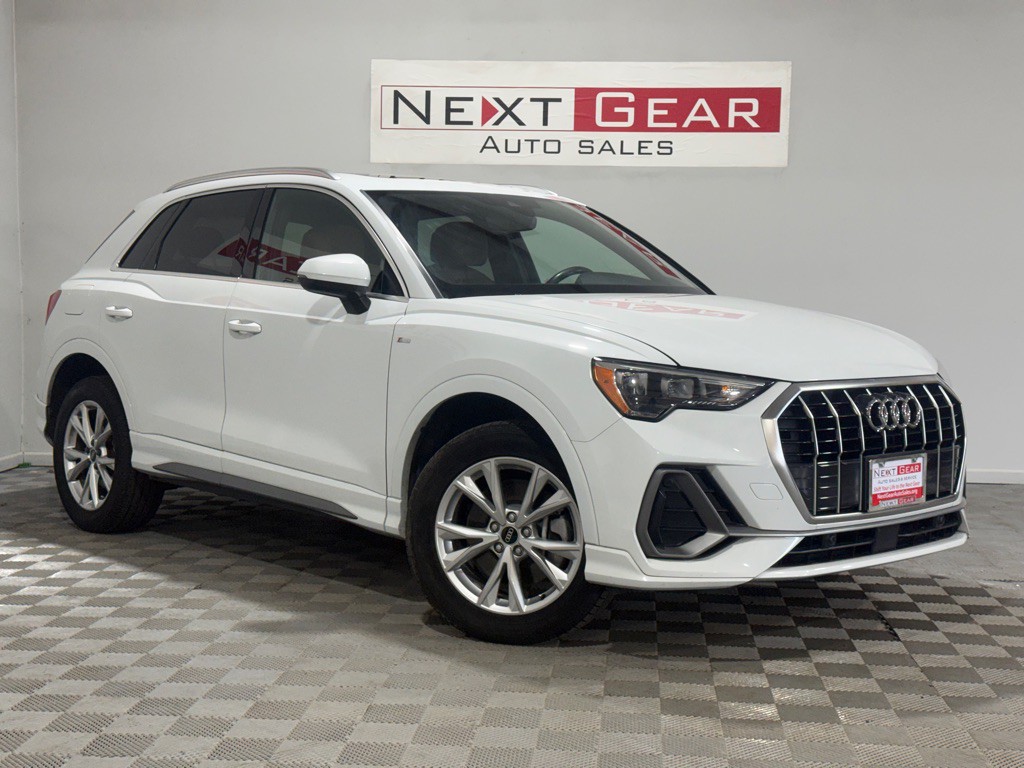 2021 Audi Q3 Image 1