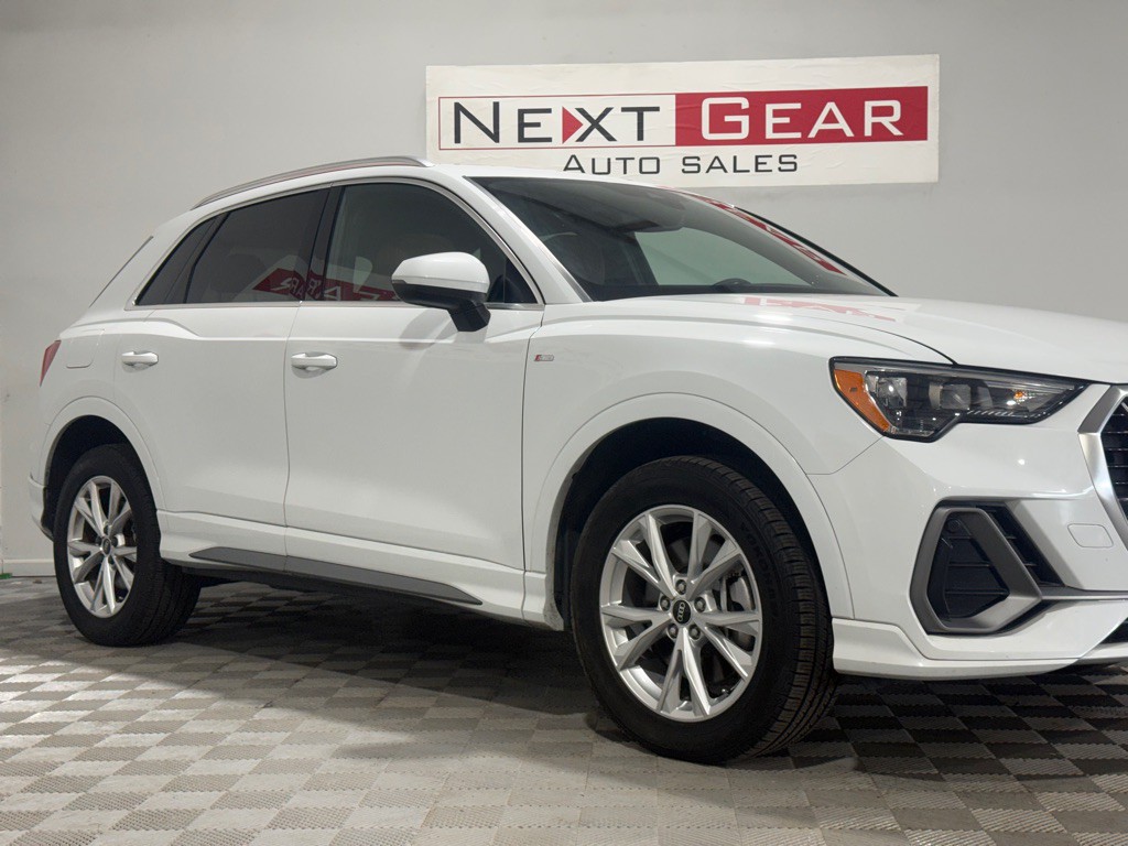 2021 Audi Q3 Image 2