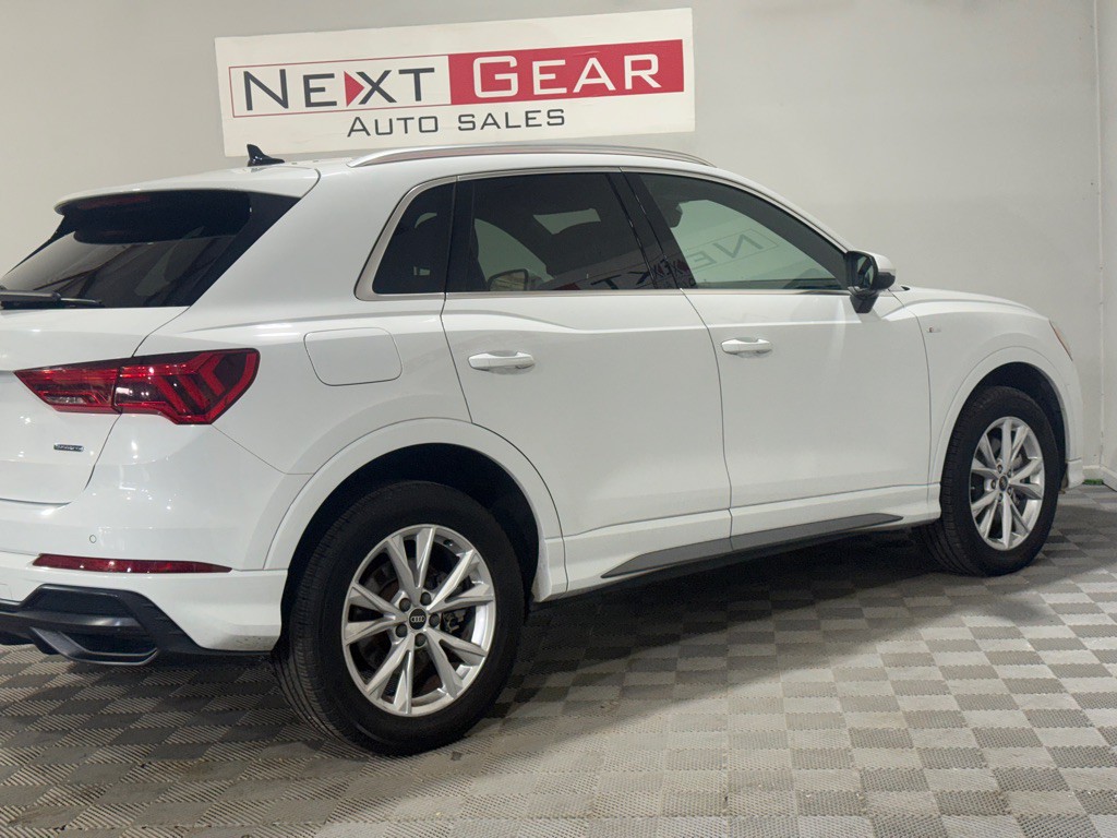 2021 Audi Q3 Image 10