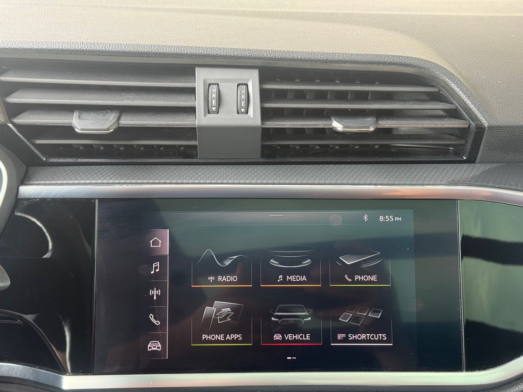 2021 Audi Q3 Image 18