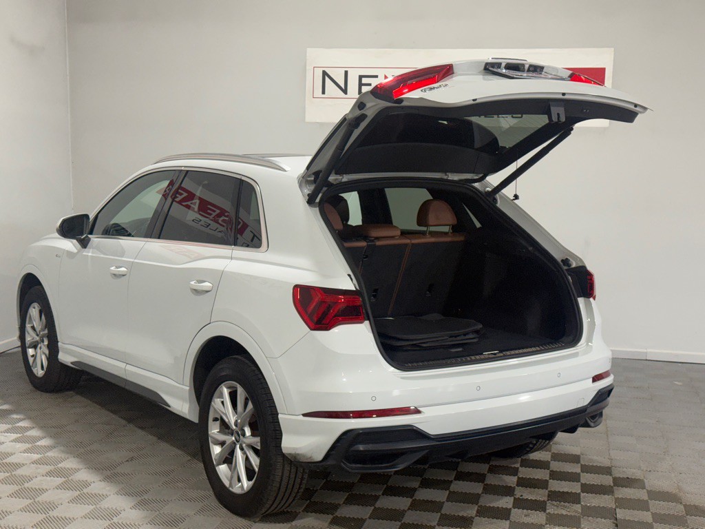 2021 Audi Q3 Image 37