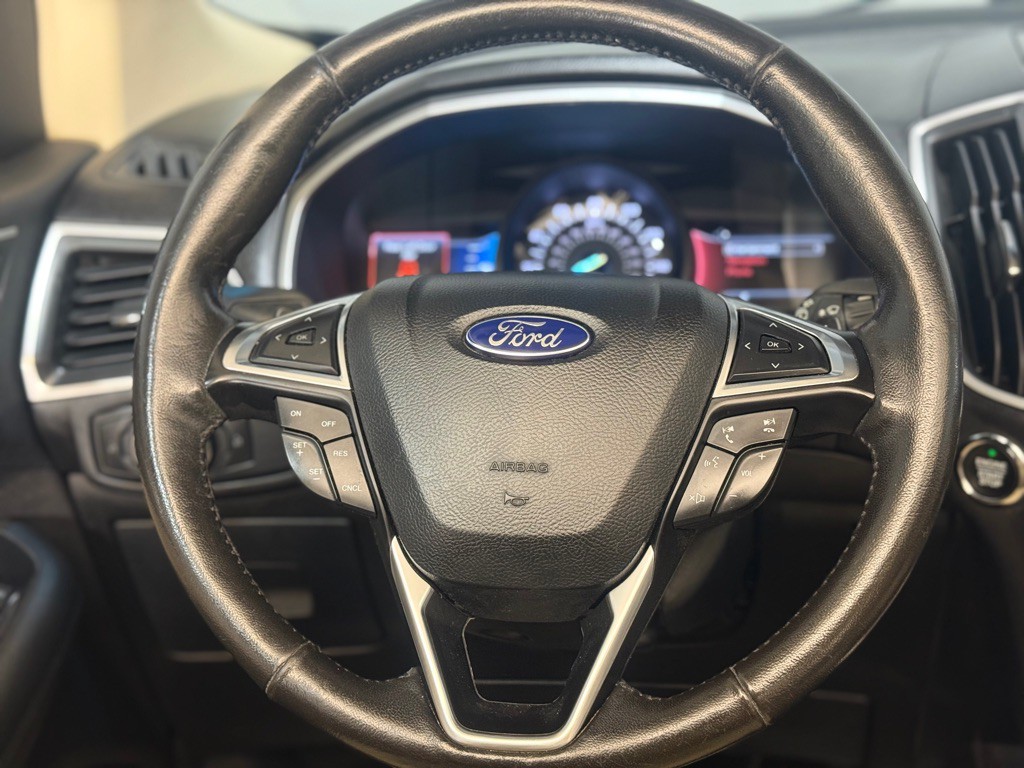 2015 Ford Edge Image 15