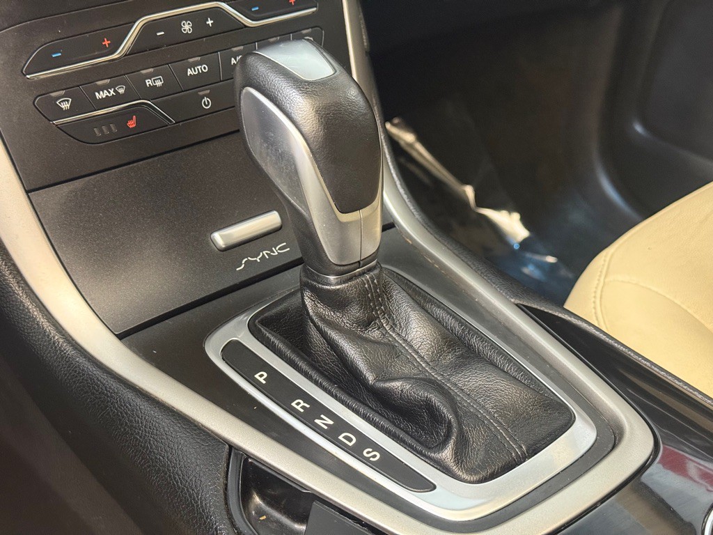 2015 Ford Edge Image 20