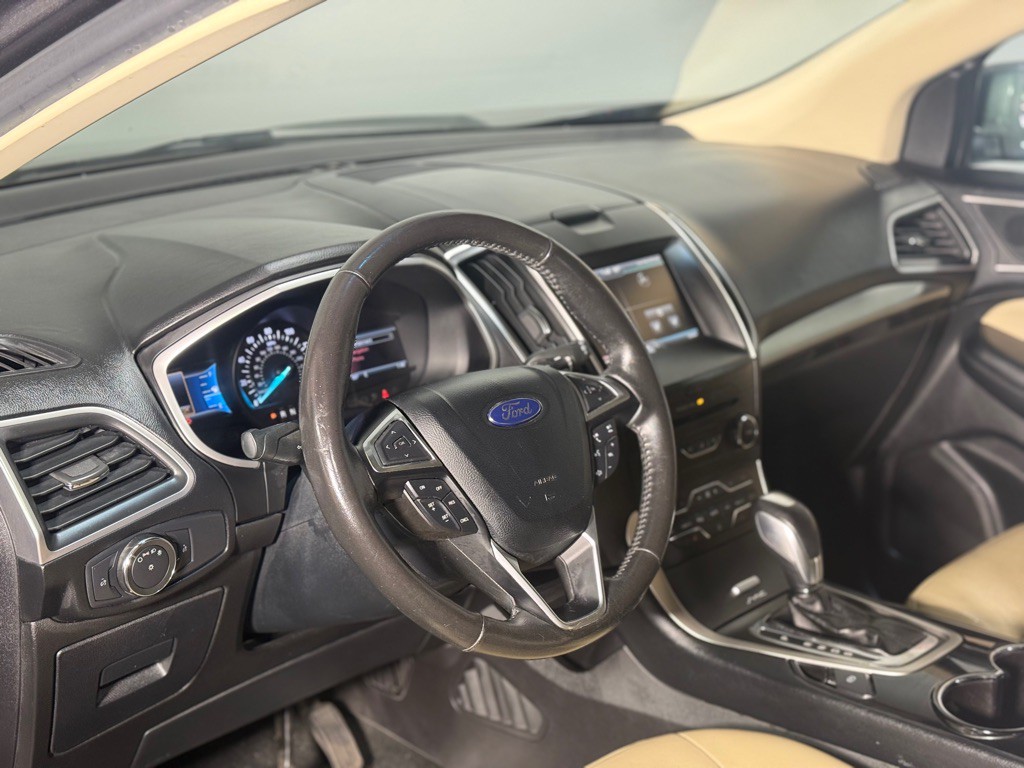 2015 Ford Edge Image 27