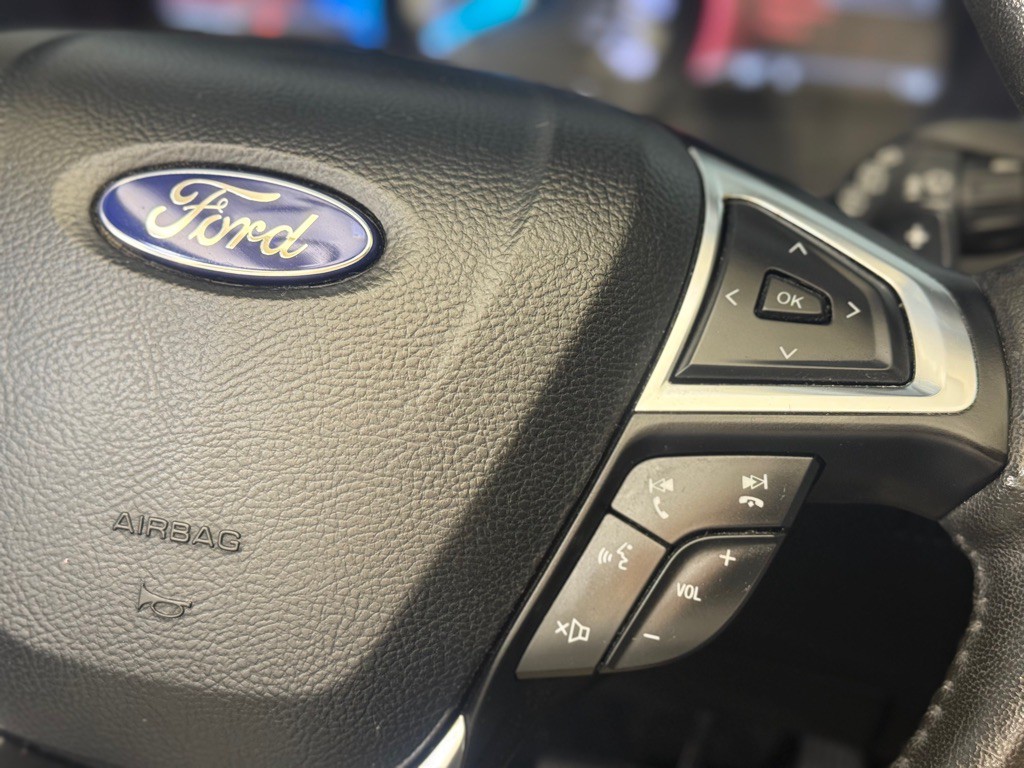 2015 Ford Edge Image 29