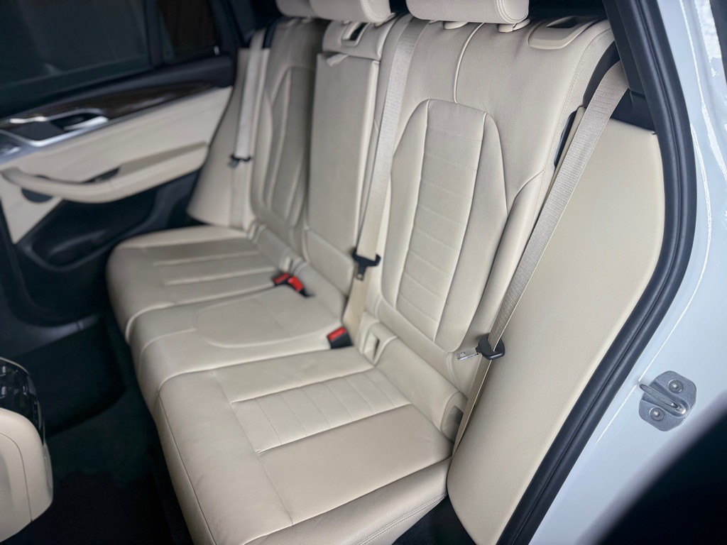 2020 BMW X3 Image 35
