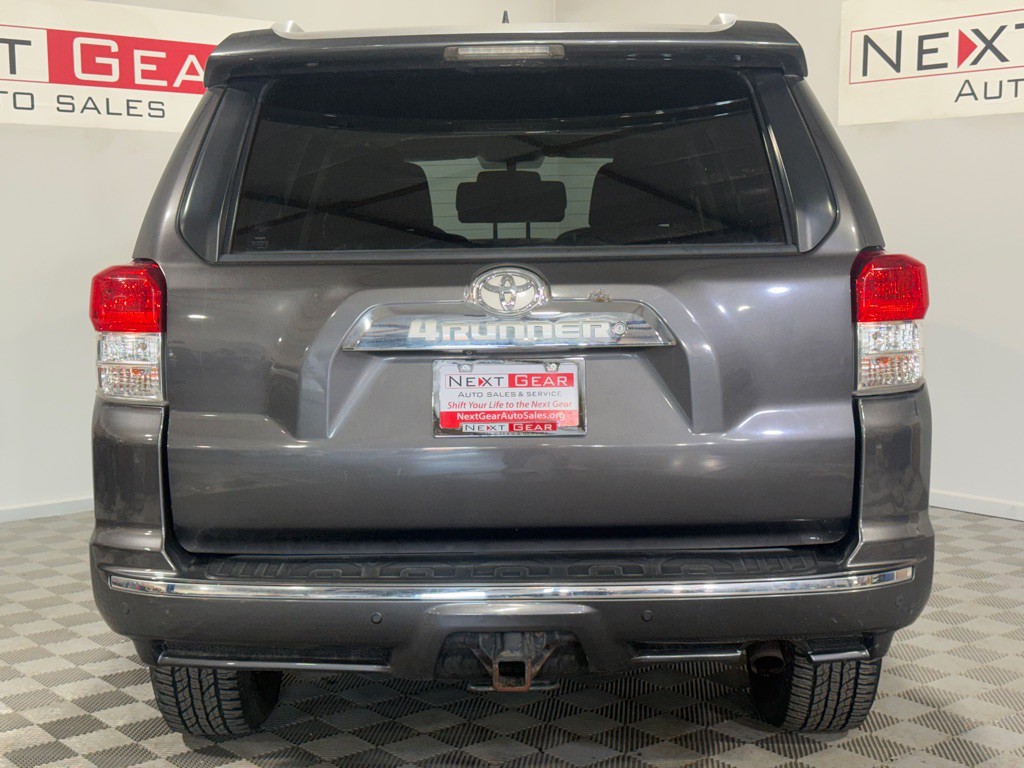 2013 Toyota 4Runner Image 8