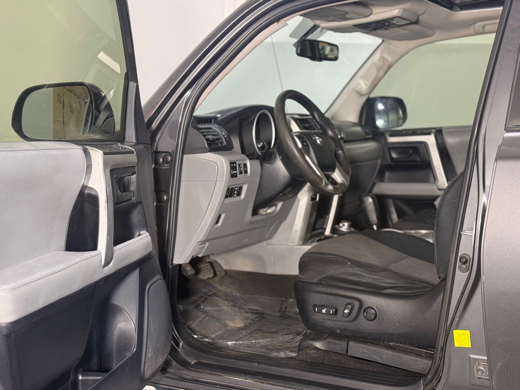 2013 Toyota 4Runner Image 11
