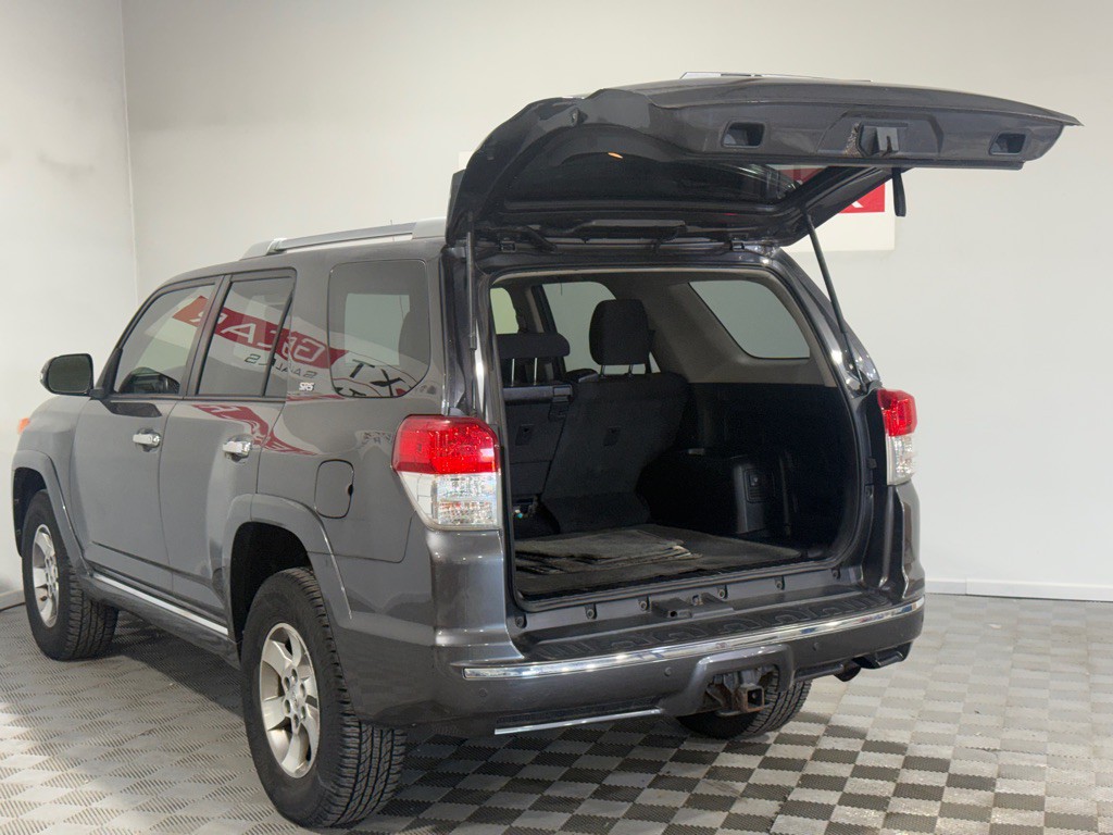 2013 Toyota 4Runner Image 33