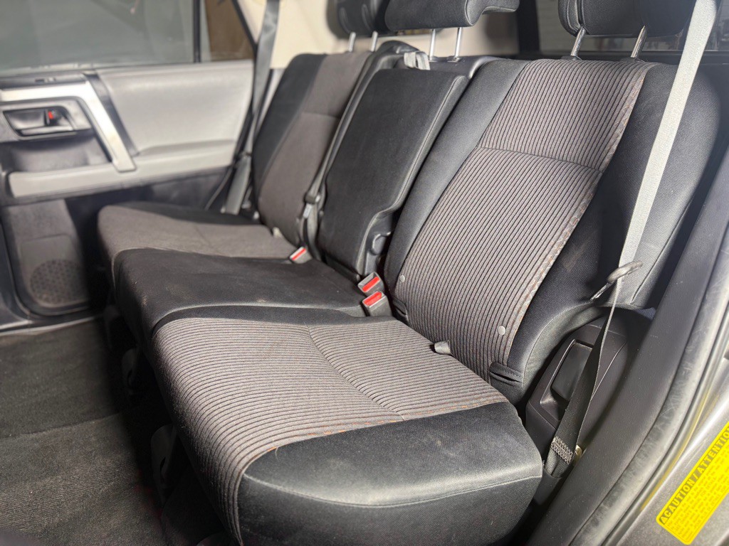 2013 Toyota 4Runner Image 34