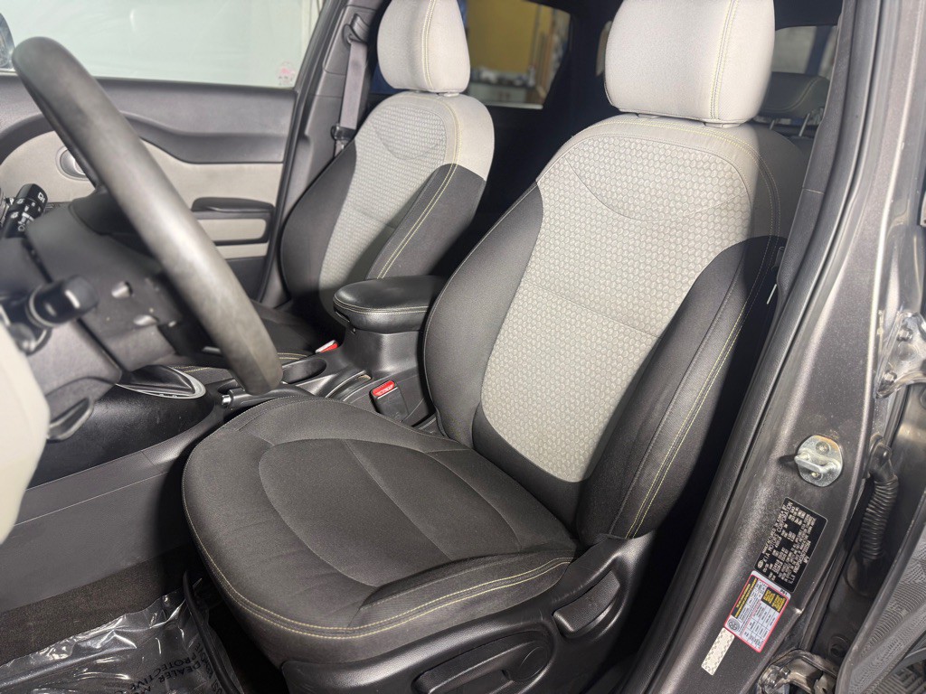 2016 Kia Soul Image 22