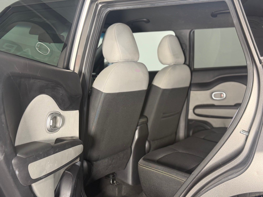 2016 Kia Soul Image 10