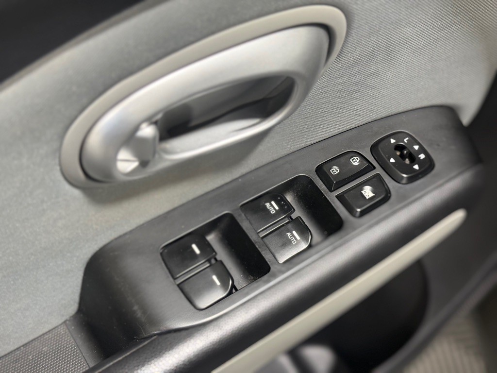 2016 Kia Soul Image 28