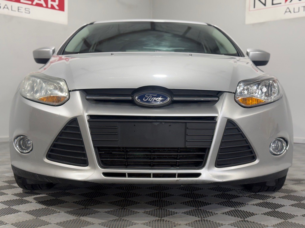 2012 Ford Focus Image 4
