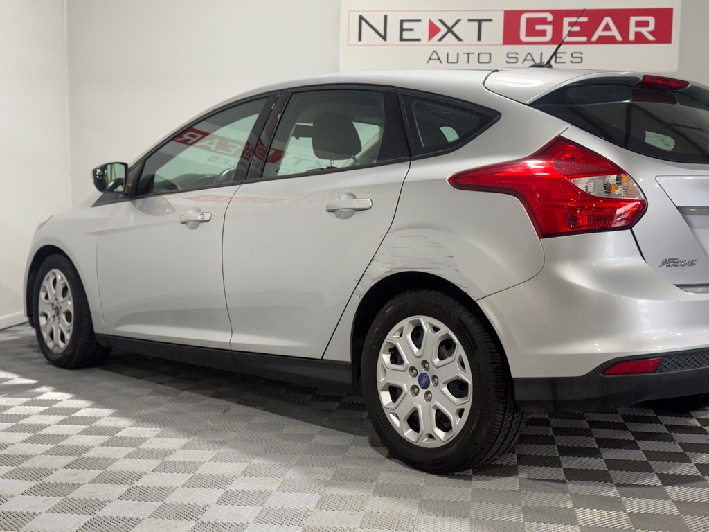 2012 Ford Focus Image 6