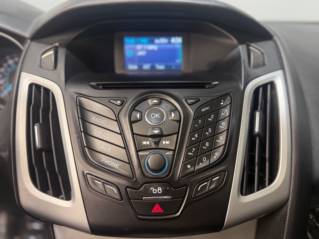 2012 Ford Focus Image 15