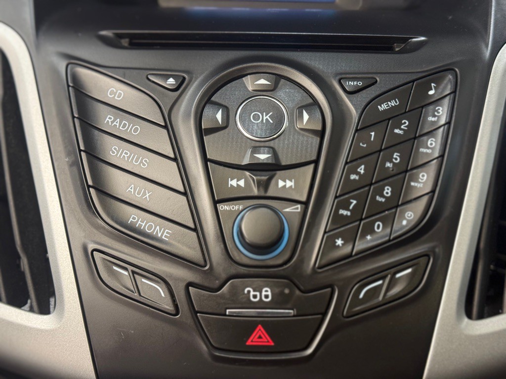 2012 Ford Focus Image 27
