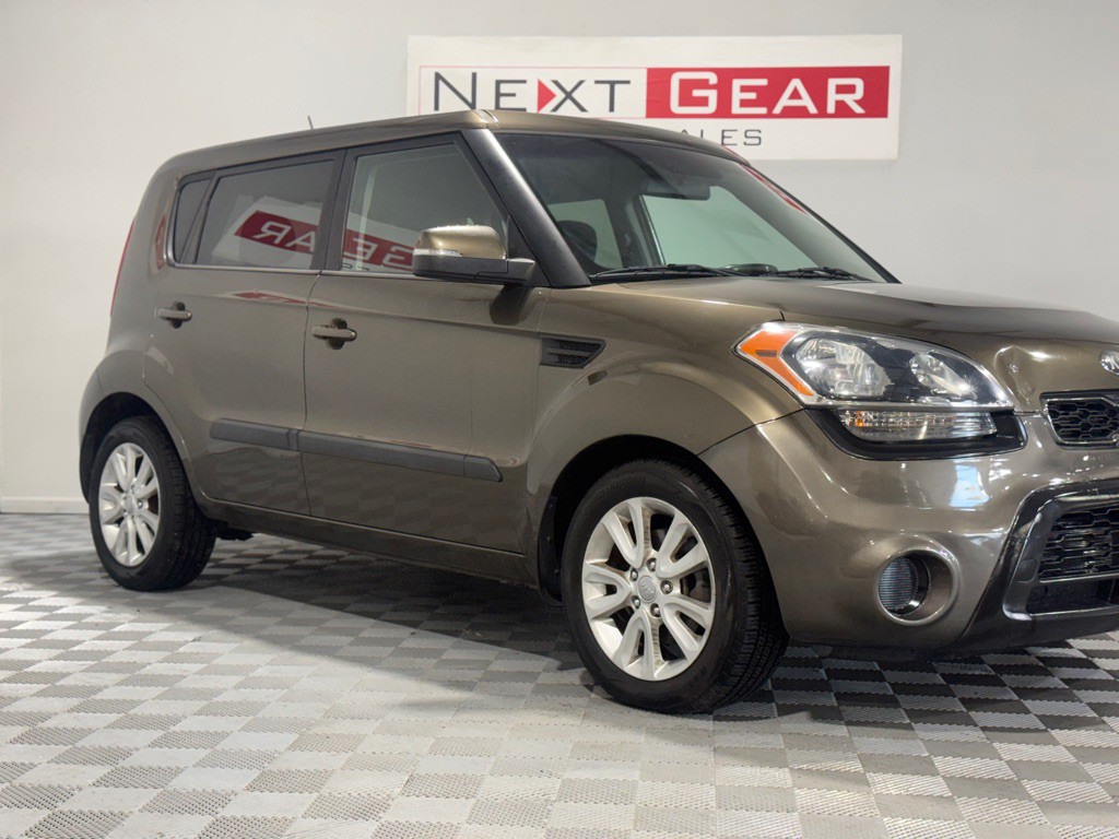 2013 Kia Soul Image 2