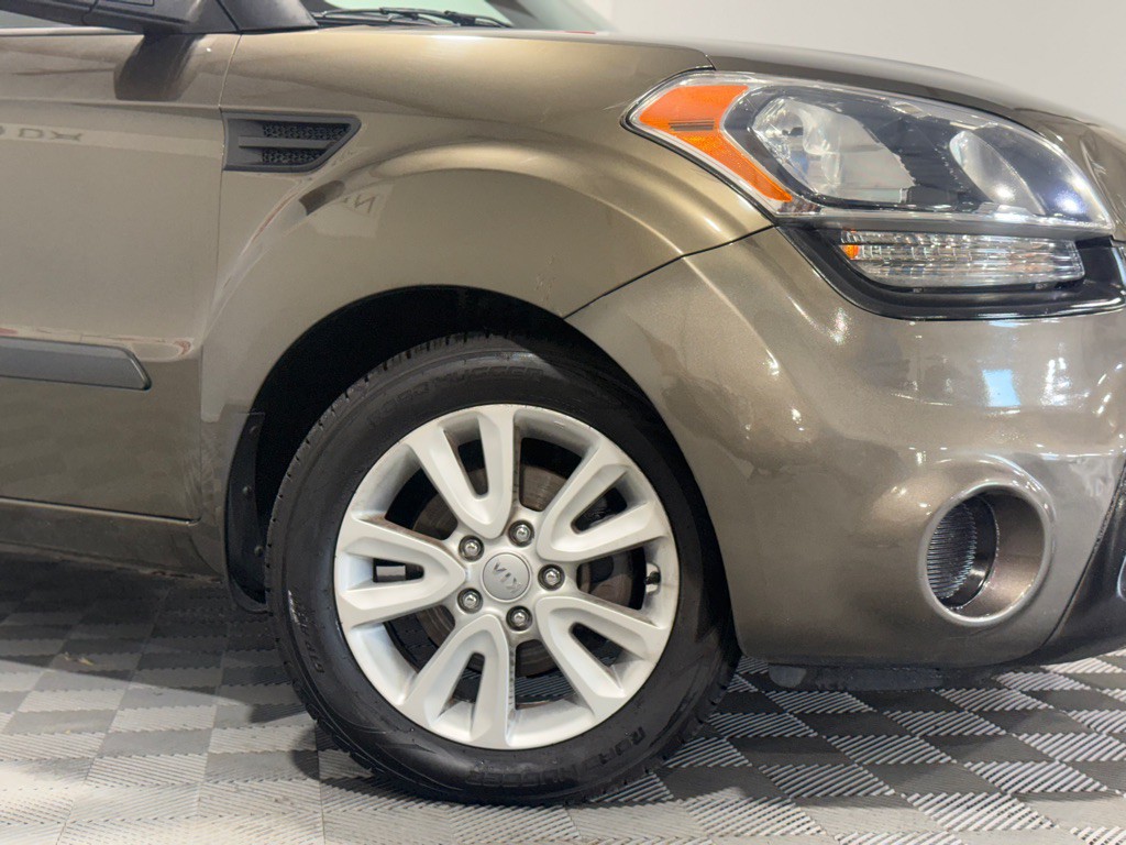2013 Kia Soul Image 33