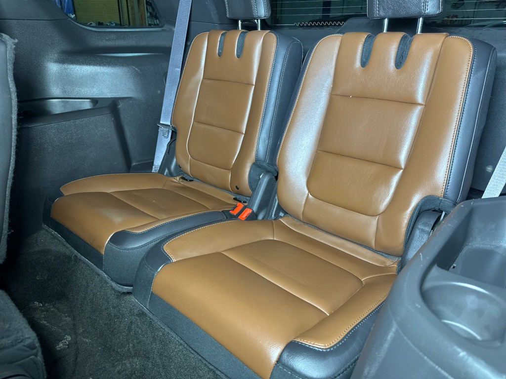 2015 Ford Explorer Image 30