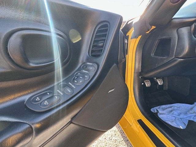 2001 Chevrolet Corvette Image 6