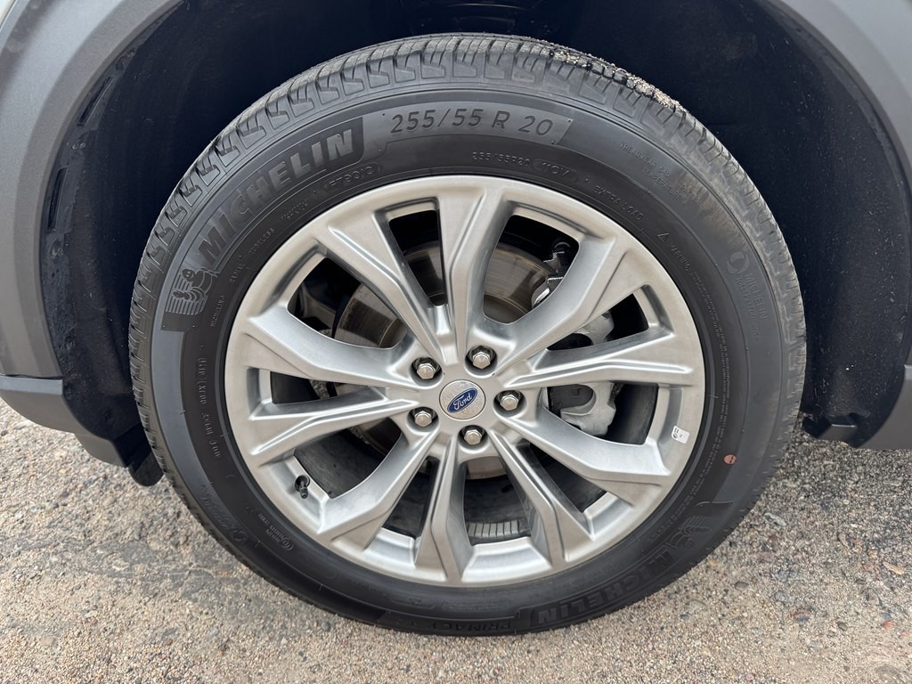 2024 Ford Explorer Image 4