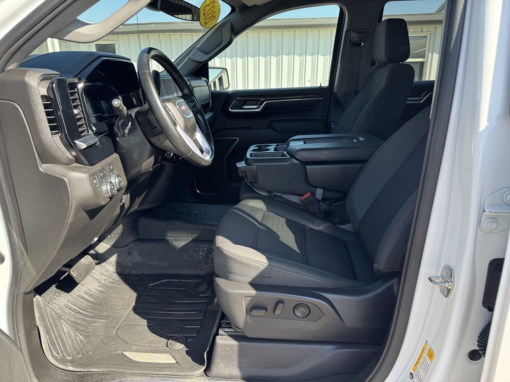 2023 GMC Sierra Image 5