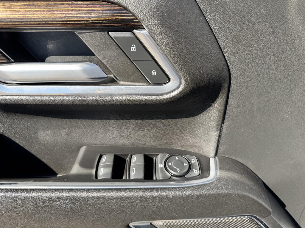 2023 GMC Sierra Image 6