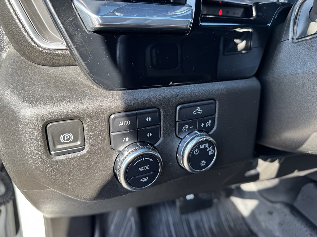 2023 GMC Sierra Image 7