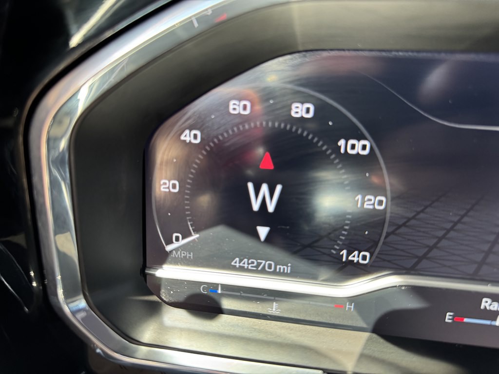 2023 GMC Sierra Image 9