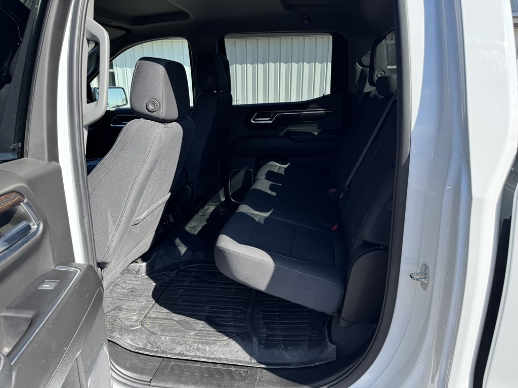 2023 GMC Sierra Image 13