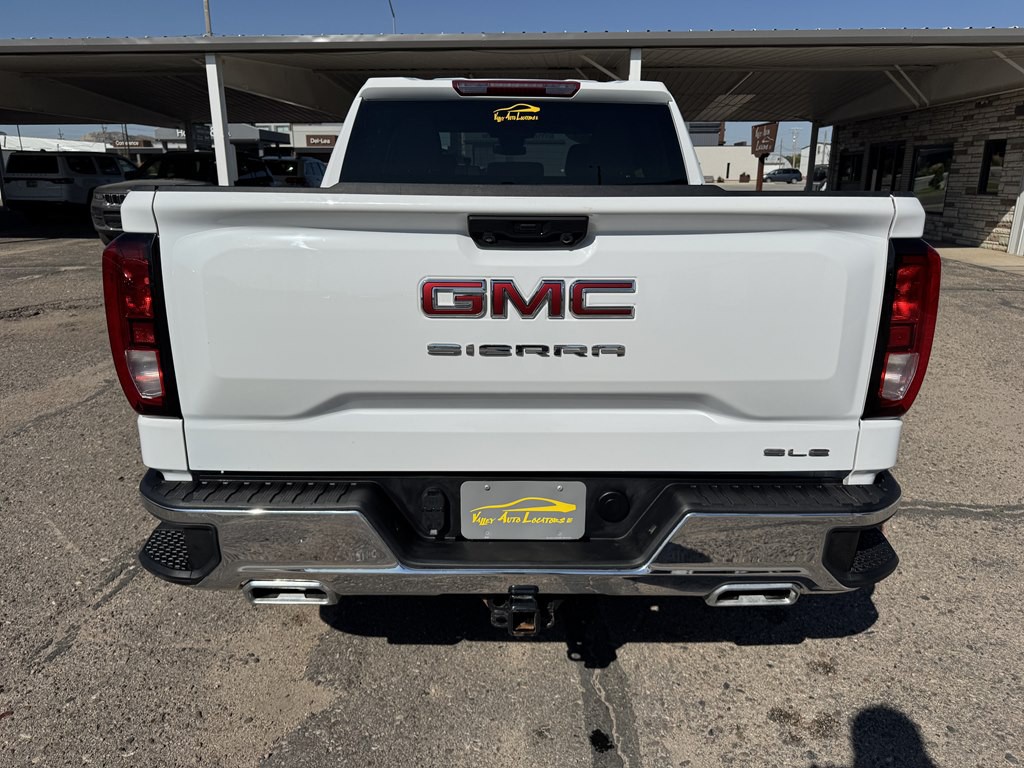 2023 GMC Sierra Image 15
