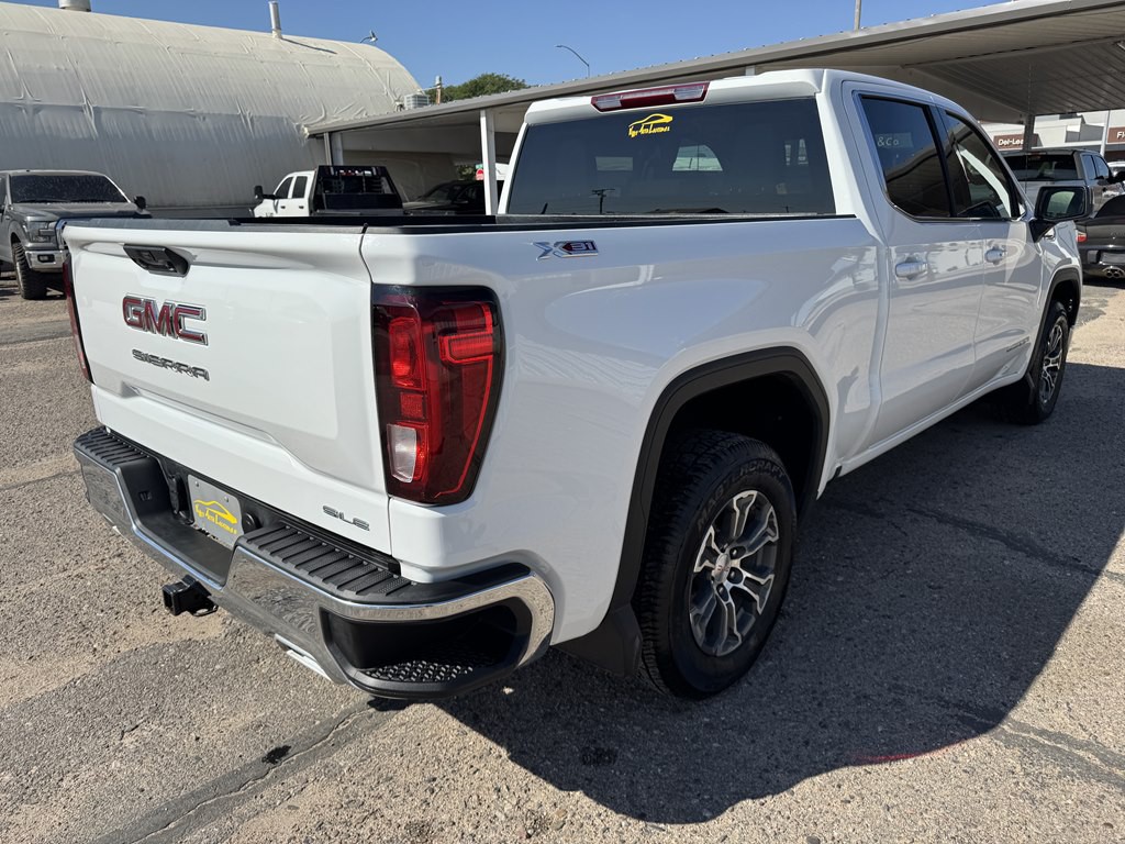 2023 GMC Sierra Image 16